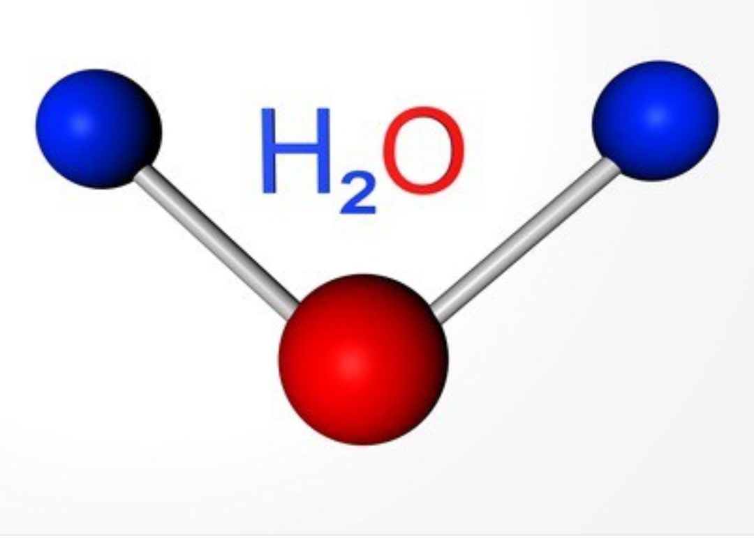 ما نوع جزيء الماء ؟ ومما يتكون! اجابة علمية