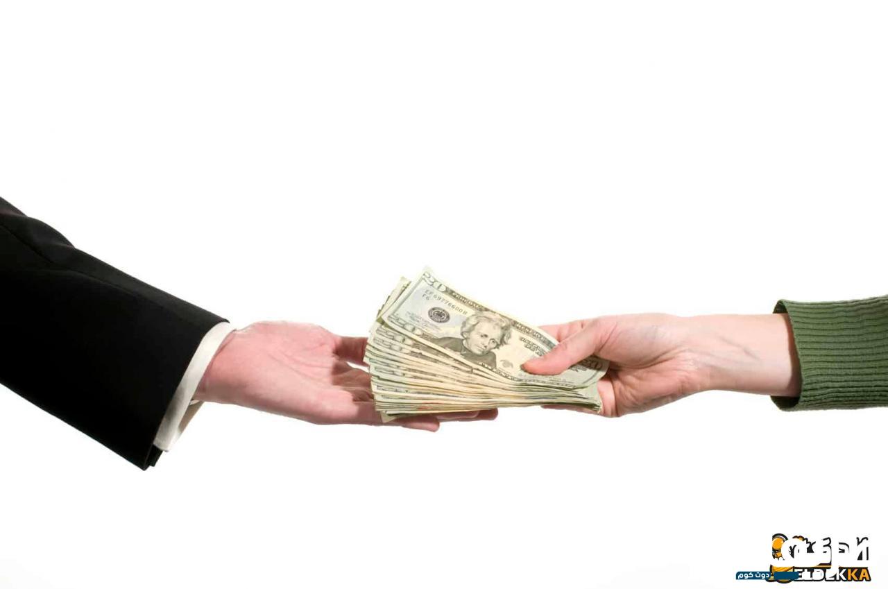 تفسير حلم اخذ المال من شخص معروف للمتزوجه 5 تفسير حلم اخذ المال من شخص معروف للمتزوجه