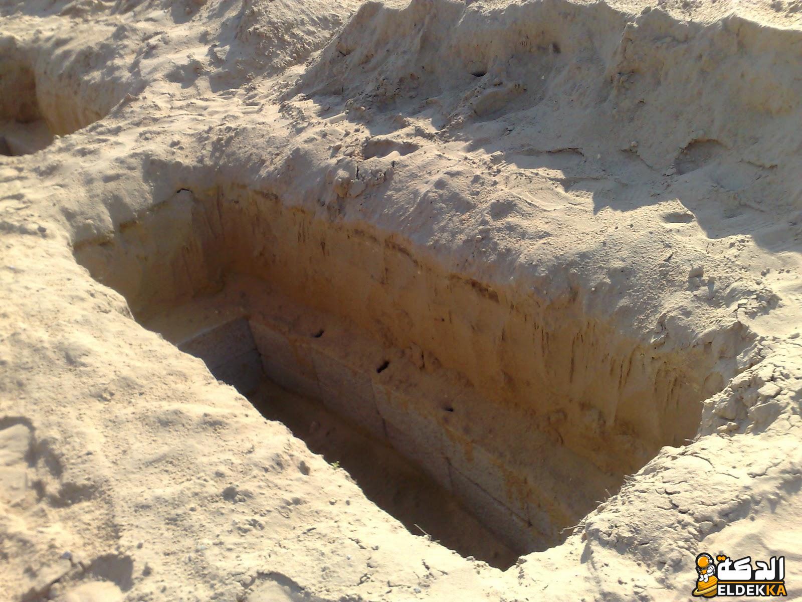 ما هو عقاب متخذي القبور مساجد وما هو سبب تحريم هذا الفعل ؟ 3 ما هو عقاب متخذي القبور مساجد