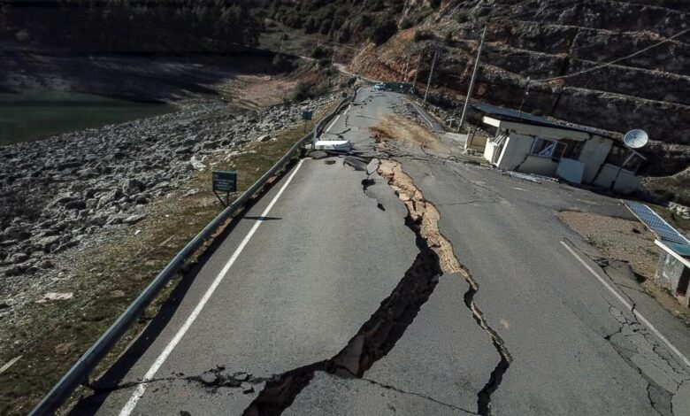 بحث عن كيفية حدوث الزلازل 1 received 923919506026717