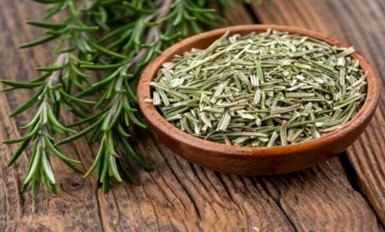 أعشاب لفرد الشعر من العطار 1 أعشاب لفرد الشعر من العطار