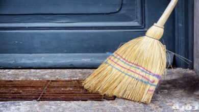 رؤية كنس السلم للمرأة المتزوجة في المنام 5 رؤية كنس السلم للمرأة المتزوجة في المنام