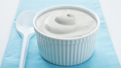 طريقة تحضير ماسك للوجه بالزبادي وفوائده 3 طريقة تحضير ماسك للوجه بالزبادي