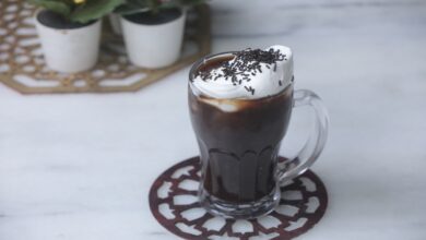 طريقة عمل قهوة باردة بالشكولاتة 5 طريقة عمل قهوة باردة بالشكولاتة