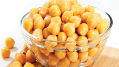 ما هي الأطعمة التي تساعد على علاج الإمساك بأنواعه؟ 6 ما هي الأطعمة التي تساعد على علاج الإمساك بأنواعه؟