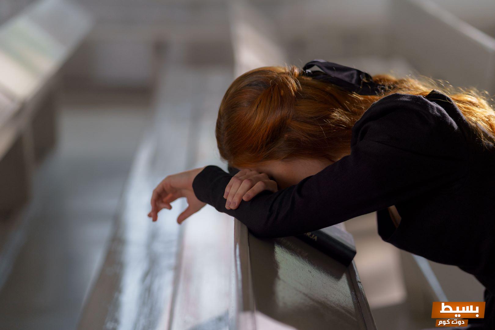 تفسير حلم شخص مشهور يبكي للعزباء في المنام 6 تفسير حلم شخص مشهور يبكي للعزباء في المنام