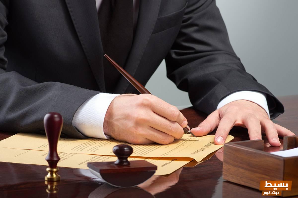 تفسير حلم محامي يعطيني فلوس في المنام 4 تفسير حلم محامي يعطيني فلوس في المنام