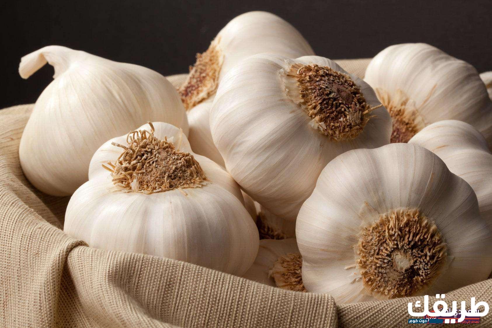 تفسير حلم رؤية الثوم في المنام 3 تفسير حلم رؤية الثوم في المنام