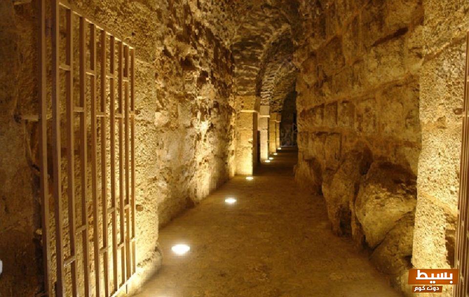 ماذا يوجد قبل باب المقبرة الفرعونية وما هي أنواع التربة المستخدمة لدفن المصريين القدماء 7 ماذا يوجد قبل باب المقبرة الفرعونية