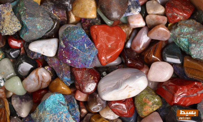 بحث عن تشكيل المعادن والصخور وتأكلها وأهم مميزاتها 6 بحث عن تشكيل المعادن والصخور وتأكلها