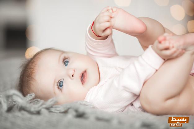 تفسير حلم طفل يشبه اباه في المنام 6 تفسير حلم طفل يشبه اباه في المنام