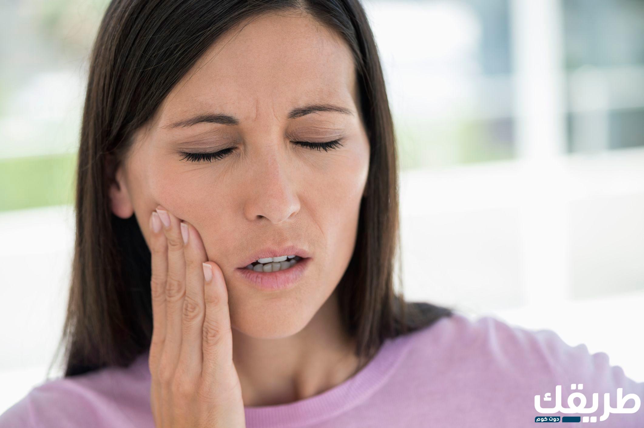 طرق علاج التهاب اللثة وانتفاخها في المنزل 6 101746899117314