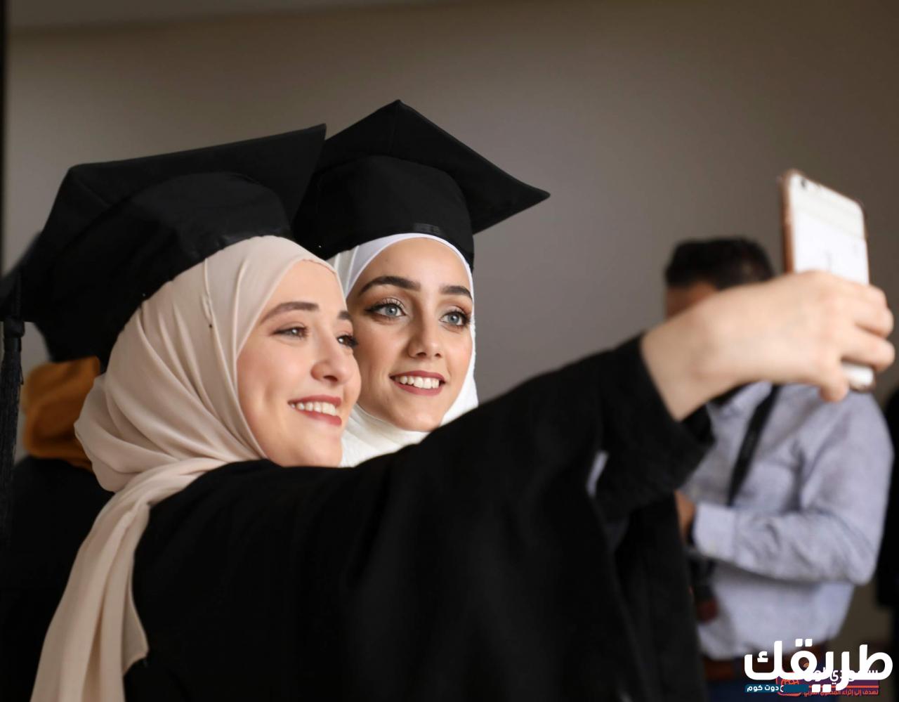 موضوع تعبير عن التخرج من الجامعة 7 900415820178410