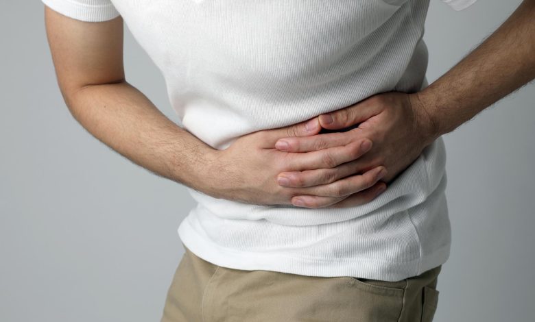 أسباب وجود ألم في الجنب الايسر من البطن مع غازات 1 36817663948107