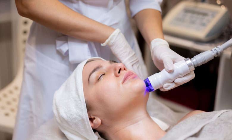 ما هى حقيقة تفتيح البشرة بالليزر ؟ تعرفى على التفاصيل الأن 1 908171241648749