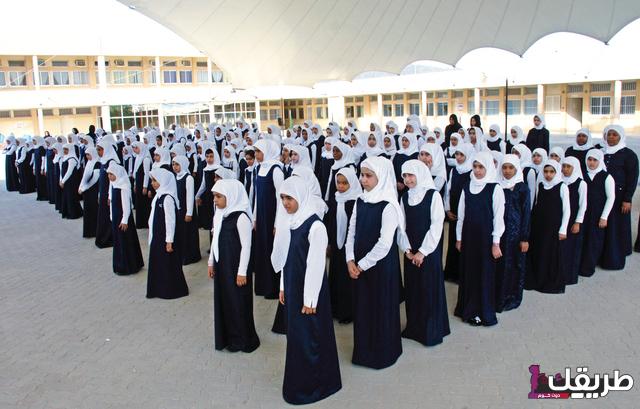 الزي المدرسي الموحد في الإمارات 4 الزي المدرسي الموحد في الإمارات