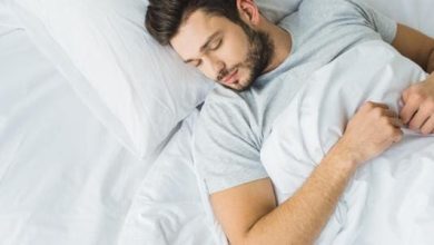 استكشاف دلالات ومعاني حلم أني أجامع أم صديقي في المنام: رحلة إلى أعماق العقل الباطن وتأويل الرموز الخفية 3 1730333721 13 16