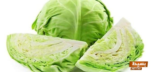 تفسير حلم الكرنب الأخضر لابن سيرين وميلر والنابلسي: انكشف الغموض حول رموزه وتأثيره على حياتك! 1 تفسير حلم الكرنب الأخضر