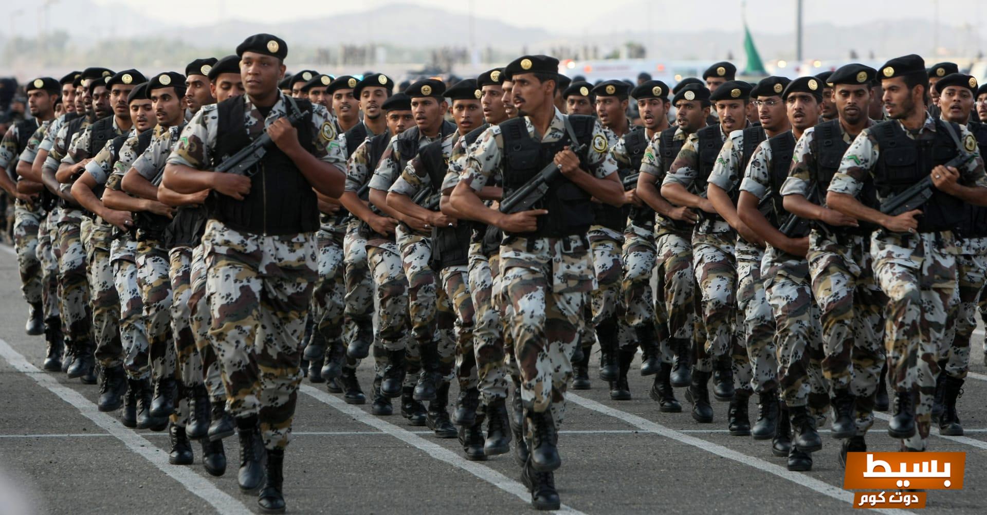 استكشف الأنواع المختلفة للبدل العسكرية السعودية 1446 أناقة واحترافية في الملابس العسكرية! 4 320350979748324