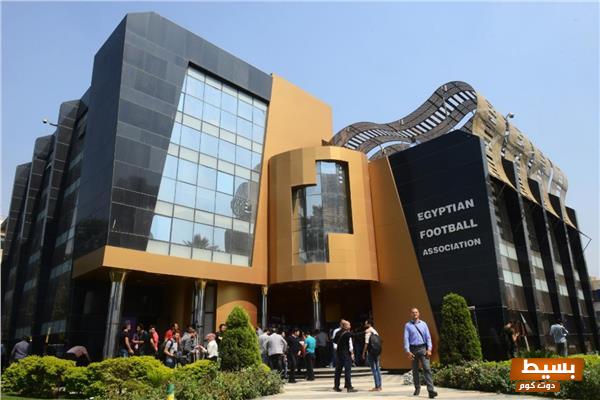 اتحاد الكرة يعلن إقالة لجنة الحكام بكاملها ويكشف عن التشكيل الجديد المثير! 8 441 1