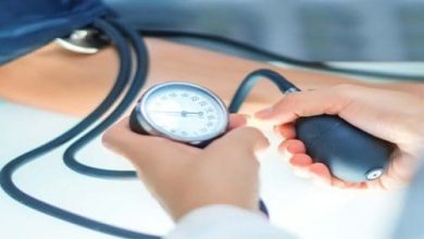 الإسعافات الأولية عند هبوط الضغط دليلك الشامل لإنقاذ الحياة وتحسين الصحة بسرعة! 5 54