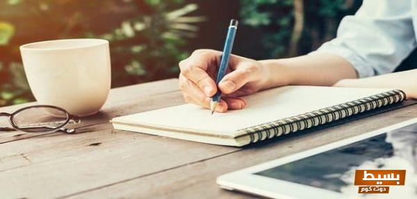 تفسير حلم شخص يساعدني في الامتحان: رسالة من subconscious لتعزيز الثقة وتحقيق النجاح! 1 65 3