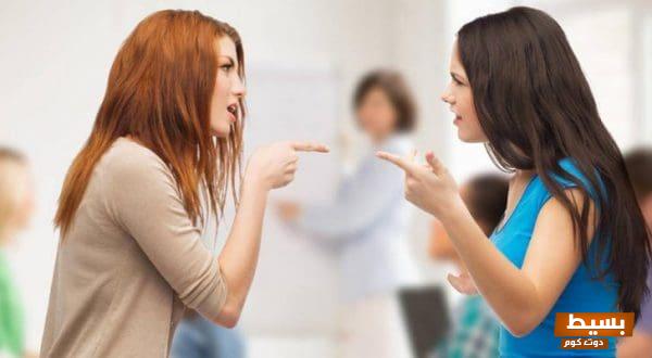 <p><strong>رؤية سلفتي في المنام للمتزوجة: غموض المعاني ورموز العلاقات العائلية</strong></p> 1 73 3