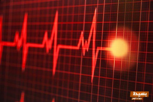 أسباب تسارع دقات القلب وكيفية علاجه اكتشف العوامل الخفية والحلول الفعّالة لتحسين صحتك القلبية! 1 أسباب تسارع دقات القلب