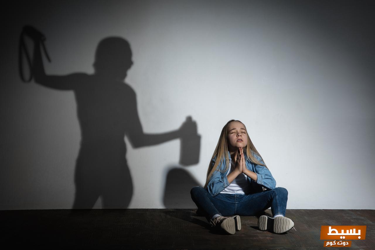 أسباب جلد الذات كيف تؤثر على حياتنا النفسية وتعيق نجاحنا اكتشف الحلول الفعالة للتخلص منها! 5 أسباب جلد الذات