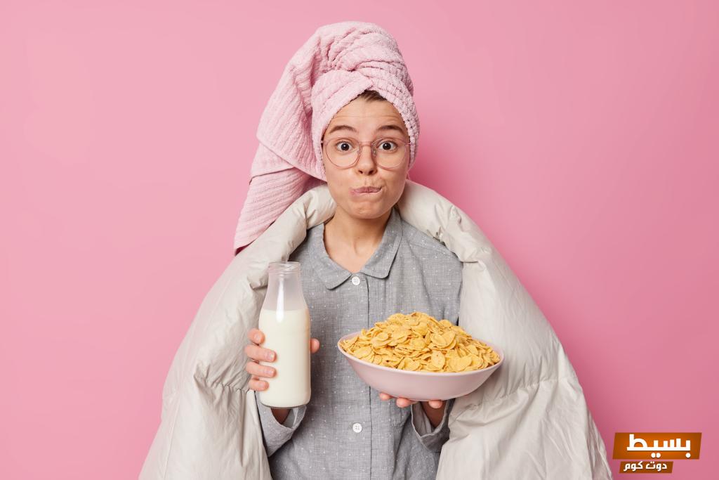 أطعمة تساعد على النوم اكتشف أسرار النوم العميق واستمتع بليالي هانئة! 4 أطعمة تساعد على النوم