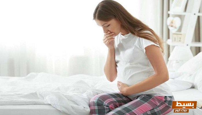 أعراض تسمم الحمل اكتشف العلامات التي يجب أن تنتبه لها لحماية صحتك وصحة جنينك! 7 أعراض تسمم الحمل