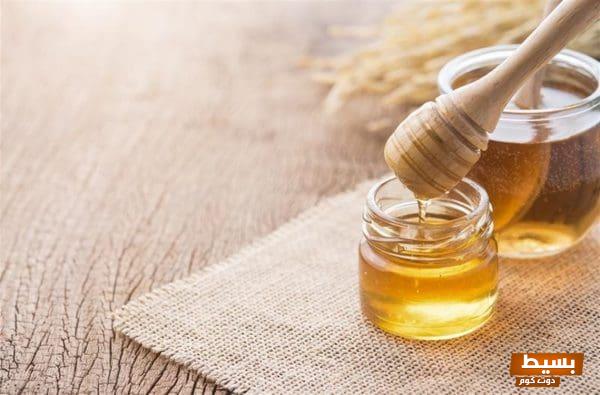 اكتشف السعرات الحرارية في العسل الأبيض وكيفية الاستفادة القصوى منه لصحتك! 7 السعرات الحرارية في العسل الأبيض