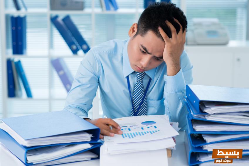 الفرق بين تخصص القانون والأنظمة اكتشف كيف تختار المسار المناسب لمستقبلك المهني! 5 الفرق بين تخصص القانون والانظمة