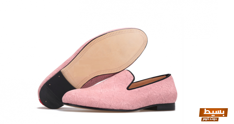 ما هو تفسير رؤية النعال في المنام اكتشف المعاني الخفية والرموز المدهشة وراء هذه الرؤية الغامضة! 5 النعال في المنام