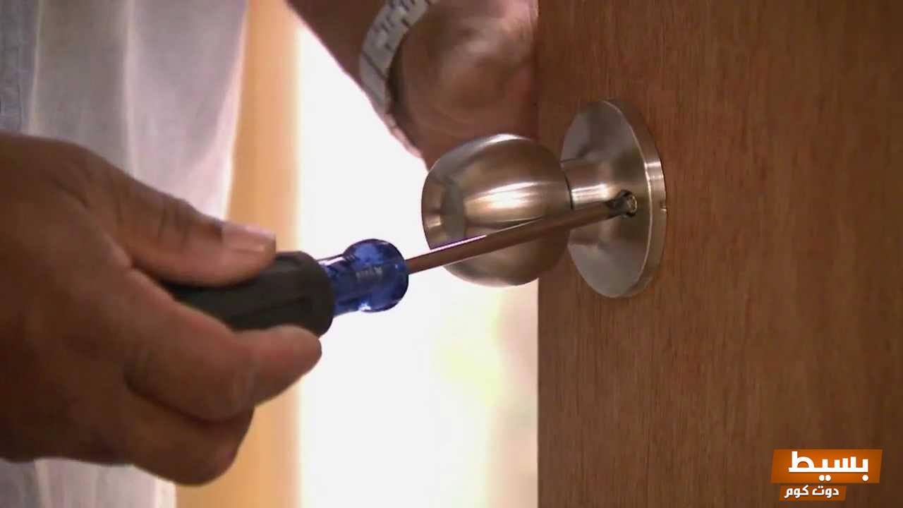 تفسير رؤية تغيير قفل الباب في المنام اكتشف الرسائل الخفية والمعاني العميقة وراء هذا الحلم الغامض! 3 تغيير قفل الباب في المنام
