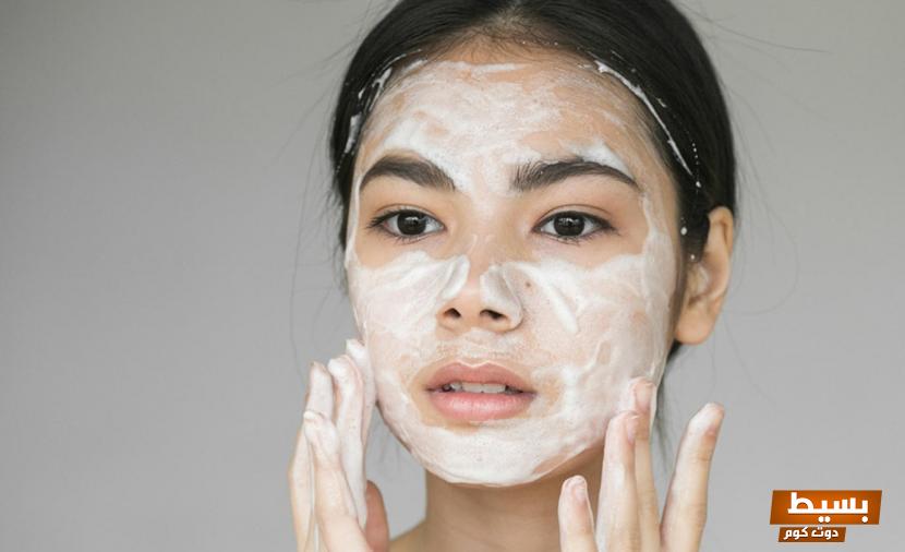 ما هو تفسير رؤية تنظيف البشرة في المنام اكتشف المعاني العميقة والدلائل الروحية وراء هذا الحلم الغامض! 6 تنظيف البشرة في المنام