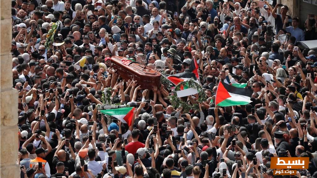 أين تم بث جنازة شيرين أبو عاقلة.،واهم المعلومات عنها اكتشف التفاصيل المثيرة وراء هذا الحدث المؤثر! 1 جنازة شيرين ابو عاقلة