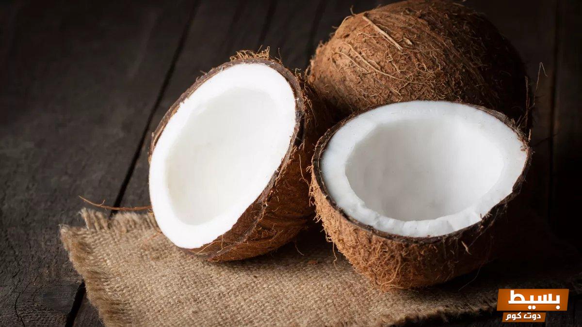 جوز الهند في المنام للعزباء رمز الغموض والمفاجآت السارة التي تنتظرها! 7 جوز الهند في المنام للعزباء