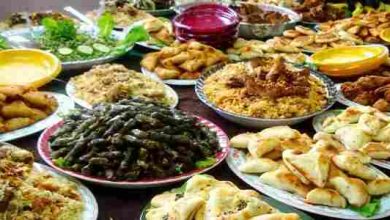 حكم إرسال مقاطع الأكل في رمضان: أهمية الوعي والاحترام في شهر العبادة والتقوى 5 حكم ارسال مقاطع الاكل في رمضان