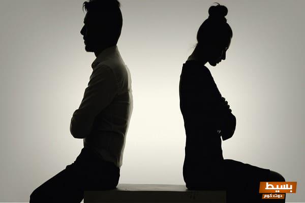 حكم جلوس المطلقة مع طليقها رؤية عميقة تأخذك إلى أقصى درجات الفهم والوعي في العلاقات الاجتماعية! 1 حكم جلوس المطلقة مع طليقها1