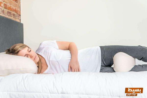 حكم وضع الوسادة بين الفخذين: فهم الحقائق والفوائد العجيبة التي قد تغيّر نظرتك! 4 حكم وضع الوسادة بين الفخذين