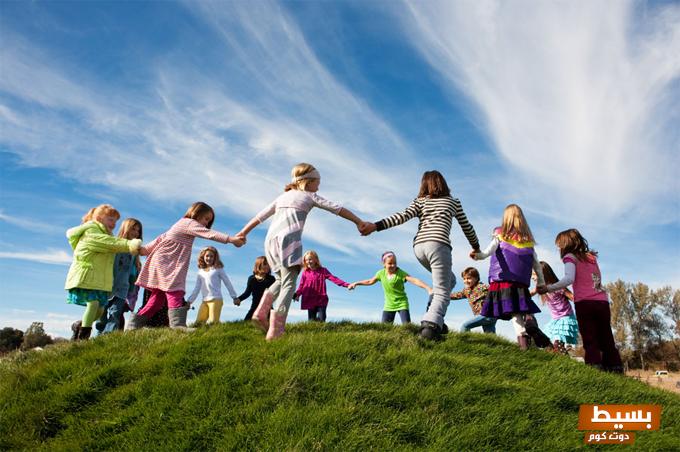 ما هو تفسير رؤية أطفال يلعبون في المنام اكتشف المعاني الخفية والدلالات العميقة وراء هذه الرؤية المبهجة! 7 رؤية اطفال يلعبون في المنام