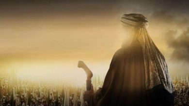 هل الميت يشتاق للأحياء اكتشف الأسرار العميقة وراء هذه الظاهرة الغامضة! 5 رؤية الأب الميت في المنام يعطي شيئا3