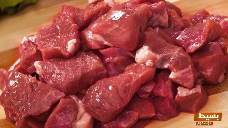 رؤية اللحم النيء في المنام دون أكله للعزباء: دلالاتها الغامضة وتأثيرها على المستقبل! 4 رؤية اللحم النيء