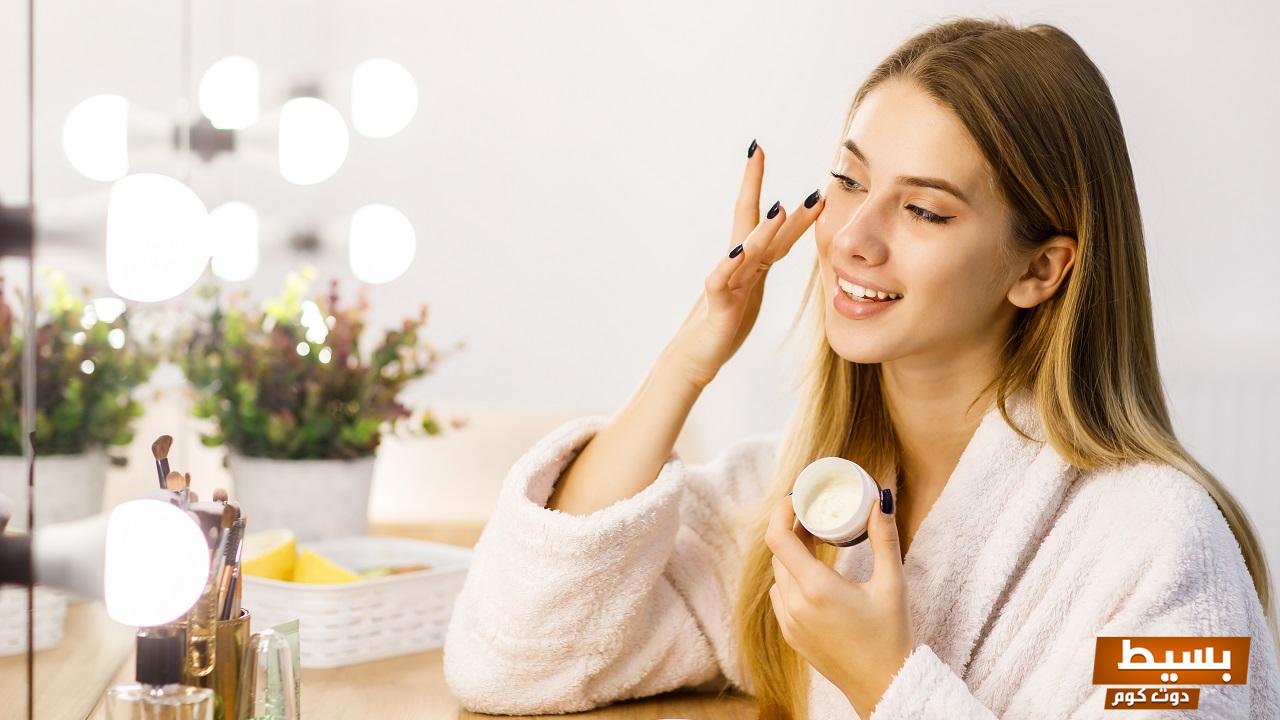 روتين العناية بالبشرة الجافة اكتشف أسرار الحصول على بشرة رطبة وناعمة! 24 روتين العناية بالبشرة الجافة