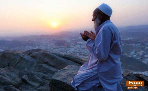 رؤية رجل دين في المنام للإمام الصادق: تأويلات مذهلة ودلالات عميقة قد تغيّر حياتك! 1 شيخ يفك السحر لوجه الله بالرياض