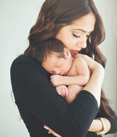 حالات مؤثرة عن ابني الصغير لحظات لا تُنسى تُعبر عن براءته وجمال طفولته 1 عبارات عن حب الأبناء بالصور2