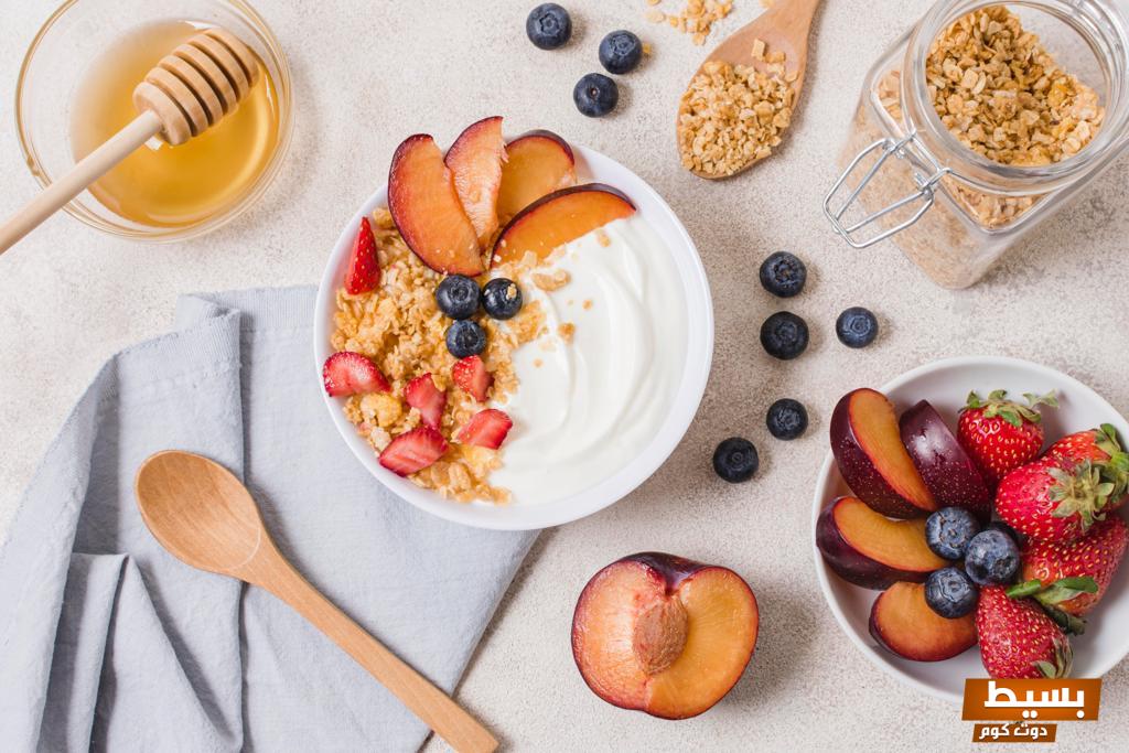 فوائد الزبادي اليوناني اكتشف أسرار صحية لا تصدق لجسمك! 5 فوائد الزبادي اليوناني