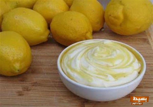 فوائد الزبادي والليمون للكرش اكتشف السر الفعال للحصول على بطن مسطح وصحة مثالية! 1 فوائد الزبادي والليمون للكرش