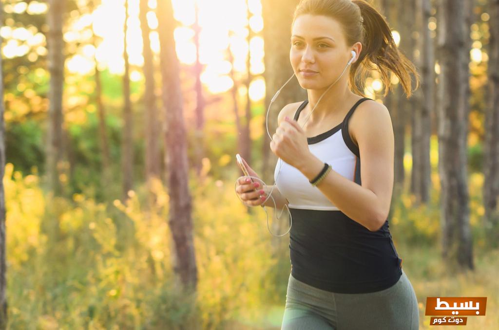 فوائد رياضة الجري اكتشف كيف يمكن أن تحول حياتك وتحسن صحتك النفسية والجسدية! 6 فوائد رياضة الجري